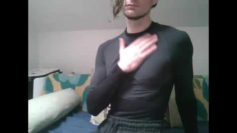 Snapshot of krissifitboy_xxx chatting on 12/14/24, 10:02 krissifitboy_xxx online show from 12/14/24, 10:02