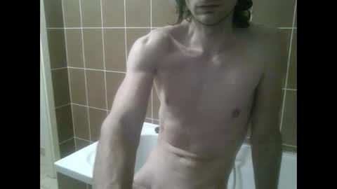 Snapshot of krissifitboy_xxx chatting on 01/05/25, 04:27 krissifitboy_xxx online show from 01/05/25, 04:27