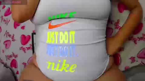 krissone online show from 09/23/25, 11:52