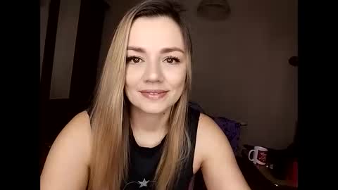 Snapshot of krisssexi chatting on 01/09/25, 08:33 KrissSexi online show from 01/09/25, 08:33