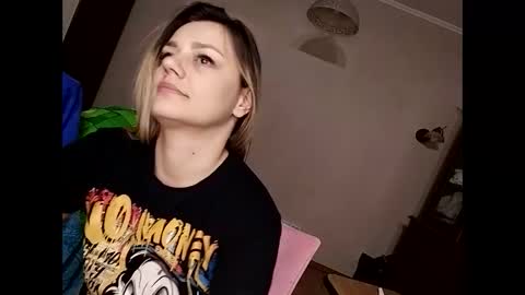 Snapshot of krisssexi chatting on 01/21/25, 04:16 KrissSexi online show from 01/21/25, 04:16