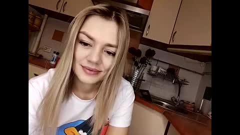 Snapshot of krisssexi chatting on 02/16/25, 12:41 KrissSexi online show from 02/16/25, 12:41