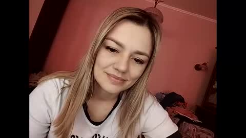 Snapshot of krisssexi chatting on 02/17/25, 09:13 KrissSexi online show from 02/17/25, 09:13