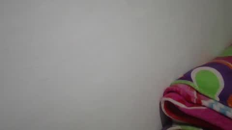 krissstall447359 online show from 06/28/26, 12:05
