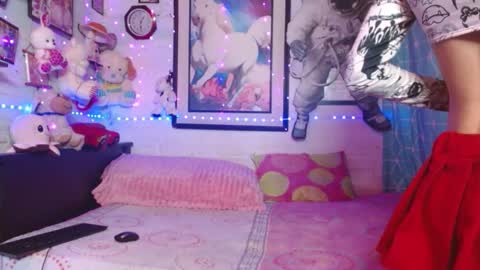 Snapshot of krisstal703358 chatting on 02/20/26, 06:26 krisstal703358 online show from 02/20/26, 06:26