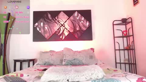 Andrea online show from 10/18/25, 07:14