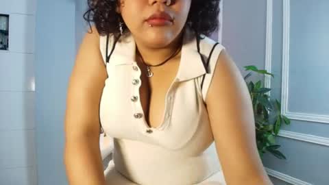 Snapshot of kristal_donne chatting on 06/24/26, 12:04 KRISTYN online show from 06/24/26, 12:04