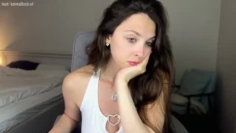 Snapshot of kristallmii_premium chatting on 05/26/26, 07:32 kristallmii_premium online show from 05/26/26, 07:32