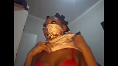 Snapshot of kristallvfs chatting on 01/19/25, 02:36 kristallvfs online show from 01/19/25, 02:36