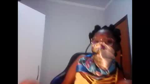 Snapshot of kristallvfs chatting on 01/24/25, 02:49 kristallvfs online show from 01/24/25, 02:49