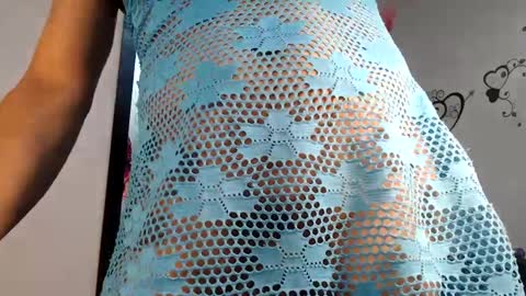 Snapshot of kristaltsxxx chatting on 12/27/24, 10:48 kristal online show from 12/27/24, 10:48