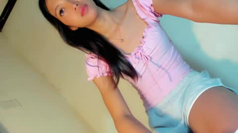 Snapshot of kristell_doll chatting on 07/26/26, 02:31 Kristel online show from 07/26/26, 02:31