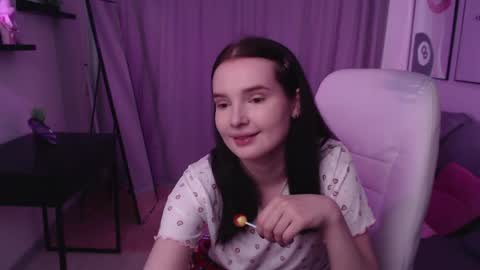 Sophia online show from 04/19/26, 01:16