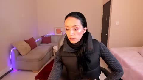 Sophia online show from 06/20/26, 07:16