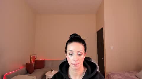 Sophia online show from 06/24/26, 07:24