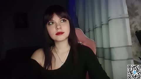 Snapshot of kristibloom chatting on 09/28/25, 06:02 Christie online show from 09/28/25, 06:02