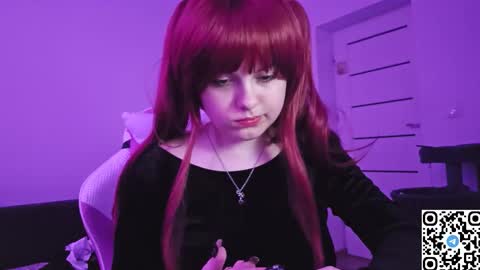 Snapshot of kristibloom chatting on 11/14/25, 04:55 Christie online show from 11/14/25, 04:55