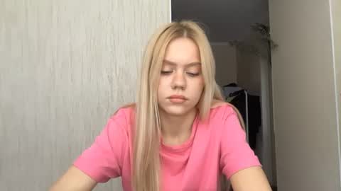 Snapshot of kristifelicien chatting on 07/07/26, 06:47 Blake online show from 07/07/26, 06:47