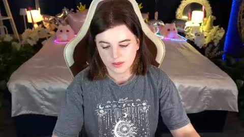 kristifoxy online show from 06/14/26, 12:29