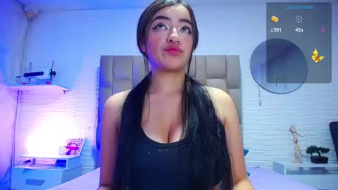 Kristin online show from 02/20/25, 11:09