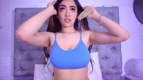 Kristin online show from 11/29/25, 05:27