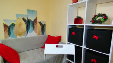 Christina online show from 01/01/25, 03:34