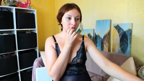 Christina online show from 09/13/25, 06:29