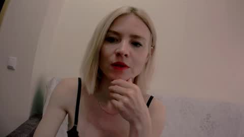 kristina_vagner online show from 10/13/25, 04:12