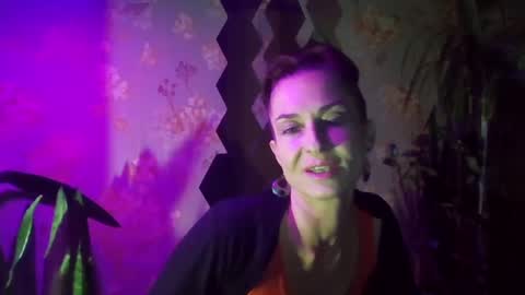 Snapshot of kristinagold44 chatting on 01/02/25, 07:07 Kristina online show from 01/02/25, 07:07