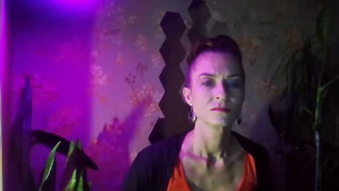 Snapshot of kristinagold44 chatting on 01/13/25, 01:06 Kristina online show from 01/13/25, 01:06