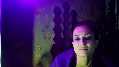 Snapshot of kristinagold44 chatting on 02/20/25, 09:09 Kristina online show from 02/20/25, 09:09