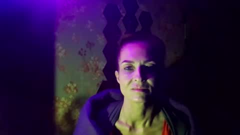 Snapshot of kristinagold44 chatting on 02/22/25, 10:31 Kristina online show from 02/22/25, 10:31