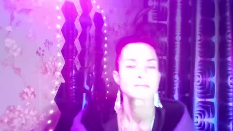 Snapshot of kristinagold44 chatting on 03/12/25, 10:07 Kristina online show from 03/12/25, 10:07