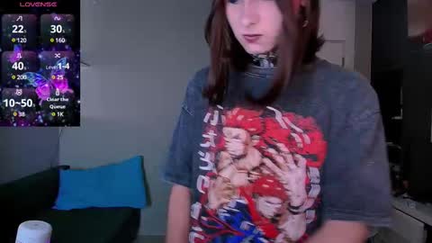 Snapshot of kristinaholland chatting on 02/14/25, 08:48 kristina online show from 02/14/25, 08:48