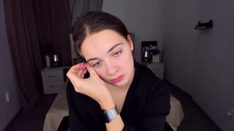 Kristina online show from 12/18/24, 07:52