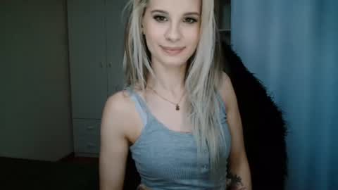 KristineAmore online show from 06/24/26, 06:51