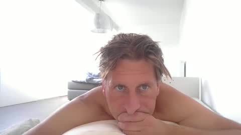 kristof8504 online show from 09/11/25, 10:48