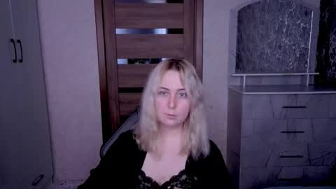 Kristy online show from 04/28/26, 02:27