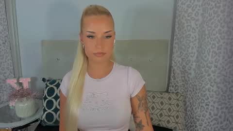Snapshot of kristyflowers chatting on 08/02/26, 07:12 KristyFlowers online show from 08/02/26, 07:12