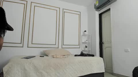 Snapshot of kristyl_paez chatting on 01/17/26, 07:50 Cristina online show from 01/17/26, 07:50