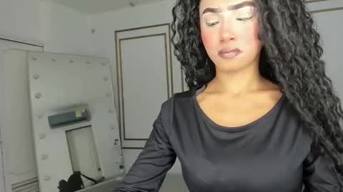 Snapshot of kristyl_paez chatting on 01/18/26, 07:17 Cristina online show from 01/18/26, 07:17