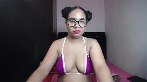 kristynsmith20 online show from 09/15/25, 03:50