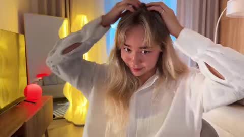 Snapshot of kristyspiritedaway chatting on 11/02/25, 10:28 Kristy Nip slip shady Best model on CB online show from 11/02/25, 10:28