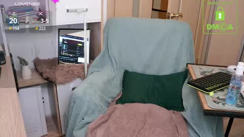 Snapshot of krizotxxx chatting on 02/20/25, 10:05 krizotxxx online show from 02/20/25, 10:05