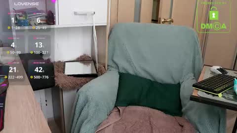 Snapshot of krizotxxx chatting on 02/26/25, 07:53 krizotxxx online show from 02/26/25, 07:53