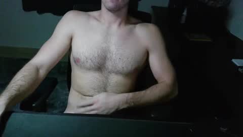 Snapshot of krocr_iras chatting on 03/11/26, 09:32 Lucas Edu online show from 03/11/26, 09:32