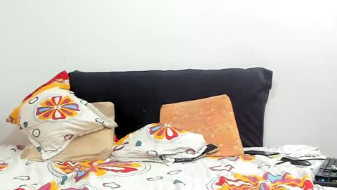 Zoe  Andrew online show from 12/12/24, 05:20