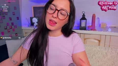 Snapshot of kruela_eva chatting on 12/10/24, 02:38 Kruela GTM3Tue Wed Thu Fri Sun 0400 am-1030pm online show from 12/10/24, 02:38