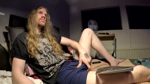 Snapshot of krullz123 chatting on 02/03/26, 12:53 Krullz online show from 02/03/26, 12:53