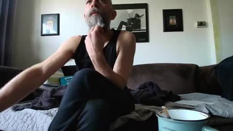 Snapshot of krummersaebel chatting on 02/19/25, 10:12 krummersaebel online show from 02/19/25, 10:12